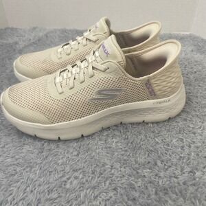 Skechers GoWalk Slip-ins Womens Size 7 Off White Hands Free Sneakers 124836